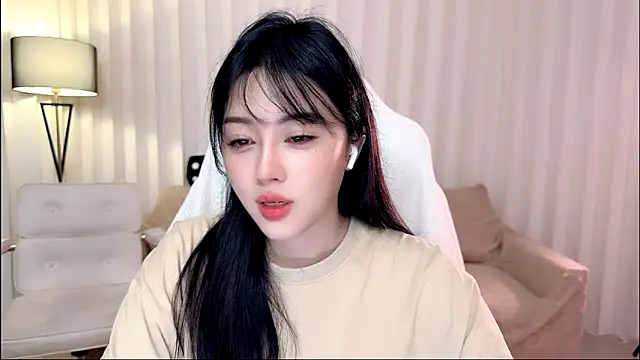 Snapshot of K-moumou chatting on 05-07-26, 04:01 K-moumou online show from 05-07-26, 04:01