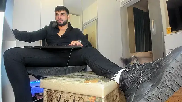 welcometo hell online show from 10-05-25, 10:57