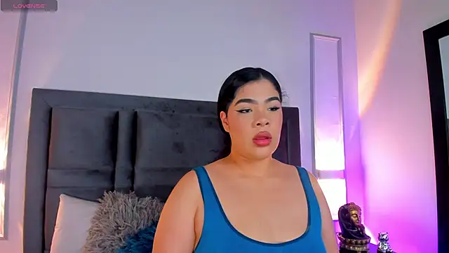 EmmaBecket2 online show from 02-18-25, 03:21