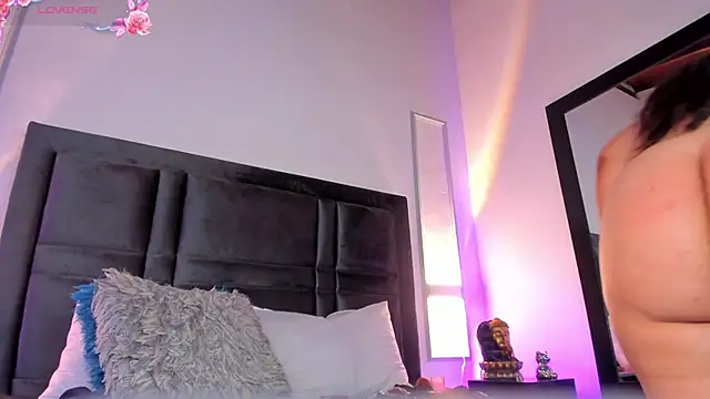 EmmaBecket2 online show from 03-22-25, 07:04