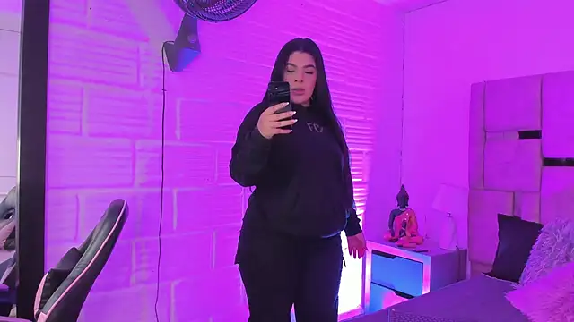 EmmaBecket2 online show from 01-09-26, 04:37