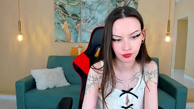 KittiMissi online show from 03-14-25, 05:13