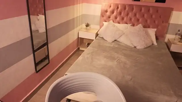 Carol Pinter online show from 02-06-26, 01:14