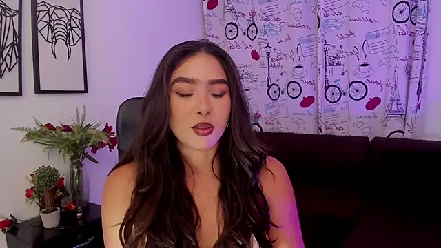 Snapshot of Danielacossio chatting on 11-05-25, 03:50 Danielacossio online show from 11-05-25, 03:50