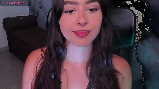 Snapshot of Danielacossio chatting on 11-20-25, 03:50 Danielacossio online show from 11-20-25, 03:50