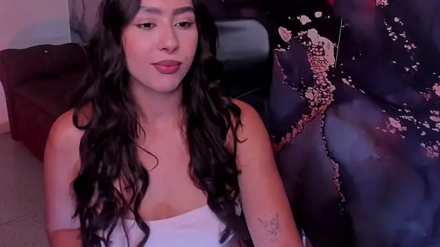 Snapshot of Danielacossio chatting on 11-25-25, 03:39 Danielacossio online show from 11-25-25, 03:39