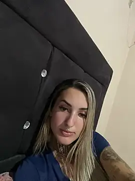 hotskinny1 online show from 02-15-25, 01:31