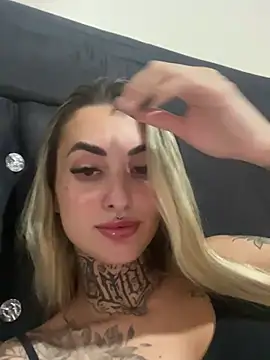 hotskinny1 online show from 03-21-25, 10:06