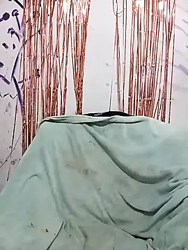 Snapshot of Daniela518 chatting on 01-15-25, 02:06 Daniela518 online show from 01-15-25, 02:06