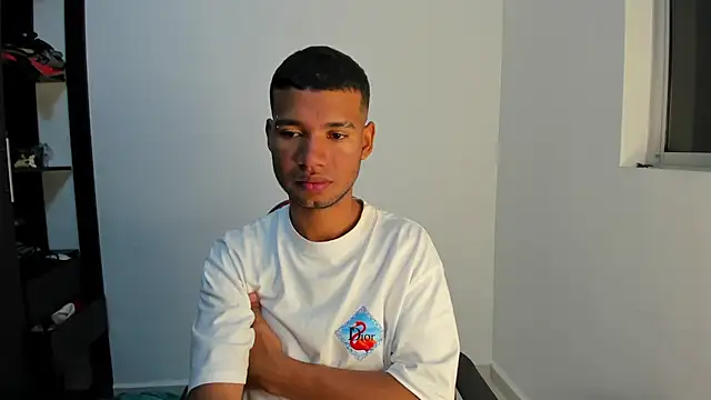 Snapshot of Camilo_Marin chatting on 01-08-25, 07:45 Camilo Marin online show from 01-08-25, 07:45