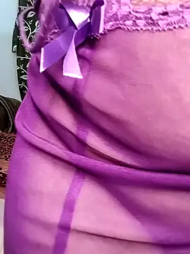 Hottyalia online show from 02-10-25, 09:58