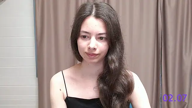 Snapshot of sweet_sweet_angel chatting on 07-02-26, 09:59 sweet sweet angel online show from 07-02-26, 09:59