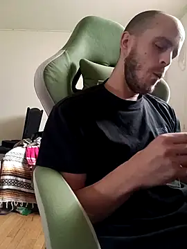 tryinitoutagain online show from 01-28-25, 07:00