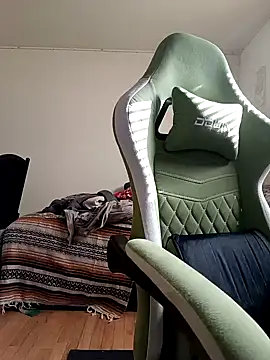 tryinitoutagain online show from 01-30-25, 04:24