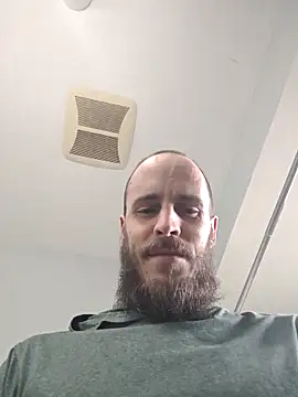 tryinitoutagain online show from 04-12-26, 05:40