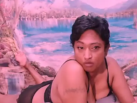 Snapshot of indianspicey chatting on 01-15-25, 01:34 indianspicey online show from 01-15-25, 01:34