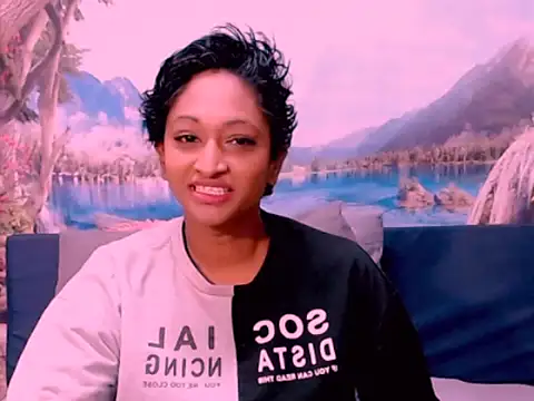 Snapshot of indianspicey chatting on 01-16-25, 05:00 indianspicey online show from 01-16-25, 05:00