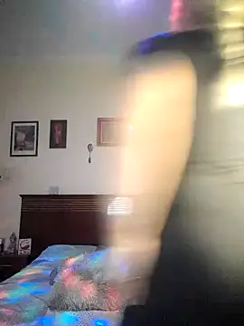 DesireSatler online show from 10-19-25, 03:40