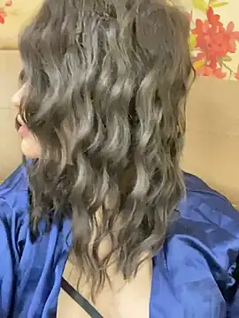 KikiWatson online show from 02-14-25, 05:36