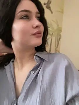 KikiWatson online show from 02-24-25, 12:16