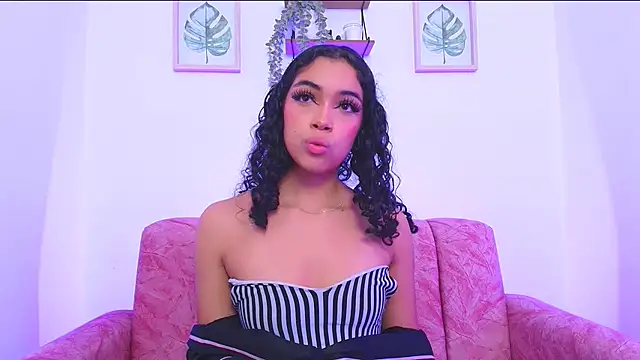 Sara Jhonson online show from 12-21-24, 03:03