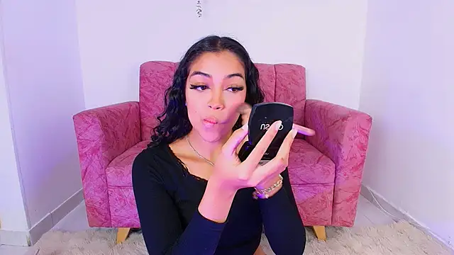 Sara Jhonson online show from 09-11-25, 11:05