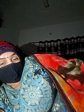 menakshiiikaur online show from 12-18-25, 05:41