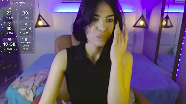 Snapshot of AlessiaVal_ chatting on 01-24-25, 12:31 AlessiaVal online show from 01-24-25, 12:31