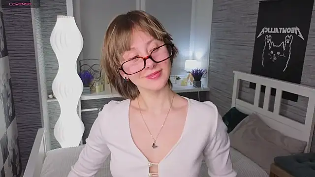 Snapshot of EthalBuffkin chatting on 04-08-26, 07:14 EthalBuffkin online show from 04-08-26, 07:14