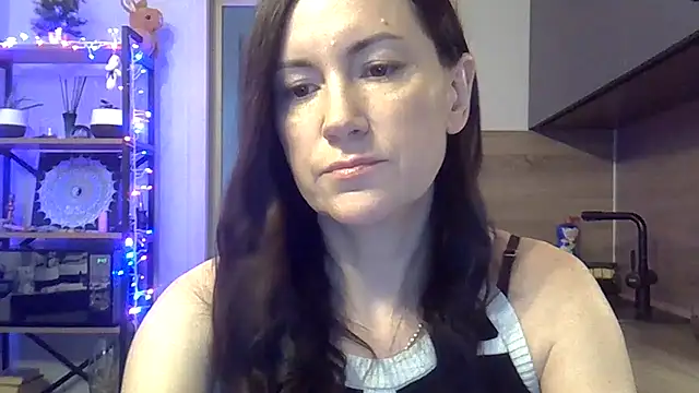 Snapshot of jainesummer chatting on 12-25-24, 06:41 jainesummer online show from 12-25-24, 06:41