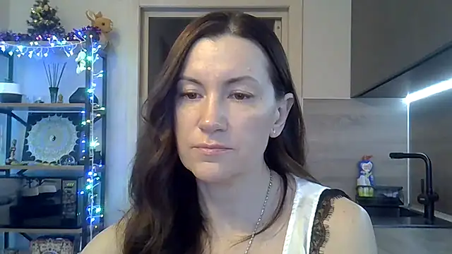 Snapshot of jainesummer chatting on 01-09-25, 09:48 jainesummer online show from 01-09-25, 09:48