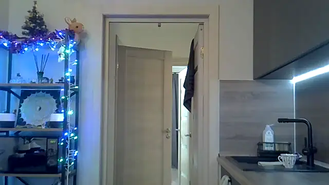 Snapshot of jainesummer chatting on 01-27-25, 07:24 jainesummer online show from 01-27-25, 07:24