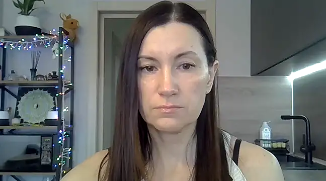 Snapshot of jainesummer chatting on 02-06-25, 07:35 jainesummer online show from 02-06-25, 07:35
