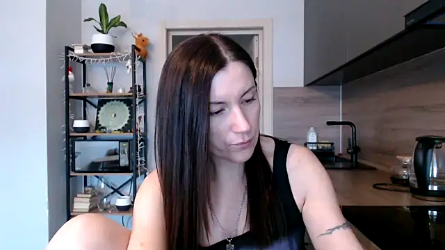 Snapshot of jainesummer chatting on 03-05-25, 11:06 jainesummer online show from 03-05-25, 11:06