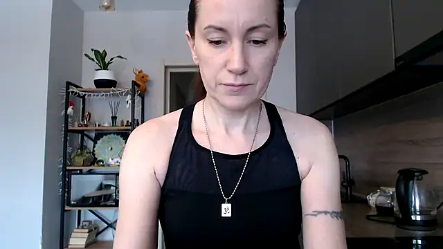 Snapshot of jainesummer chatting on 03-18-25, 11:08 jainesummer online show from 03-18-25, 11:08