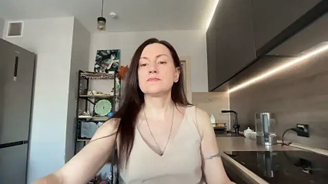 jainesummer online show from 03-06-26, 08:44