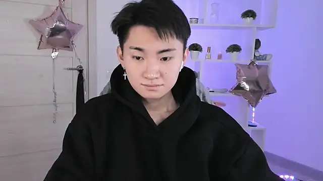 Miram Yu online show from 12-05-24, 02:44