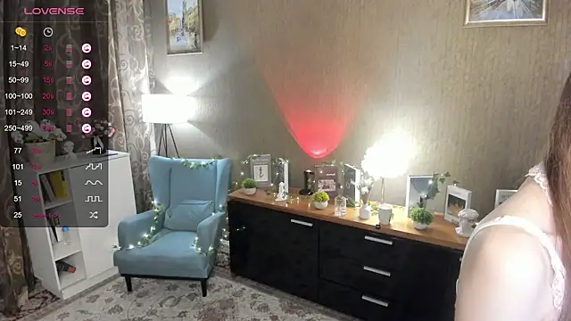 DarleneHatt online show from 03-08-25, 11:49