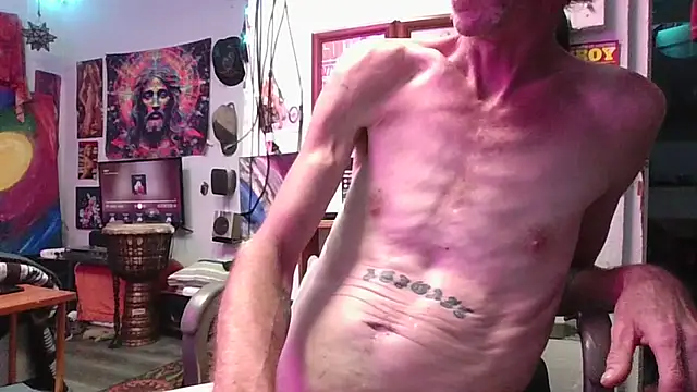 Snapshot of Undercover_Pornstar chatting on 07-15-26, 05:51 Undercover Pornstar online show from 07-15-26, 05:51