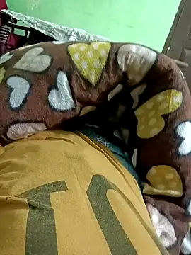 Snapshot of QUEEN-X-CPL chatting on 12-09-24, 04:58 QUEEN-X-CPL online show from 12-09-24, 04:58