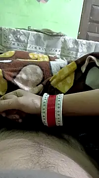 Snapshot of QUEEN-X-CPL chatting on 12-15-24, 04:59 QUEEN-X-CPL online show from 12-15-24, 04:59