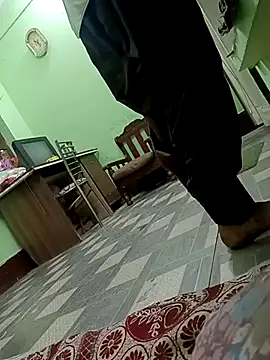 Snapshot of QUEEN-X-CPL chatting on 03-07-25, 05:38 QUEEN-X-CPL online show from 03-07-25, 05:38