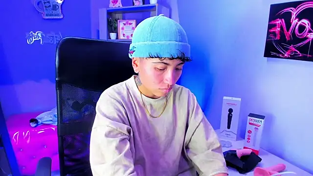 Im Mathias online show from 12-16-25, 02:27