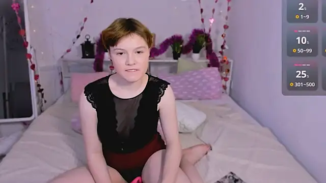 DreamyLuna online show from 01-11-25, 11:35