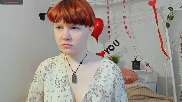 DreamyLuna online show from 02-08-25, 08:32