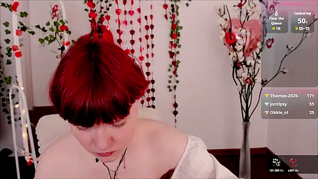 DreamyLuna online show from 02-12-25, 03:18