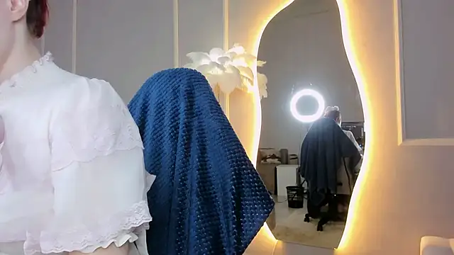 DreamyLuna online show from 03-16-25, 08:43