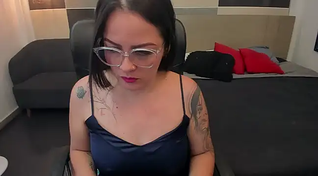 Snapshot of Zara_Jackson chatting on 01-09-25, 07:29 Zara Jackson online show from 01-09-25, 07:29