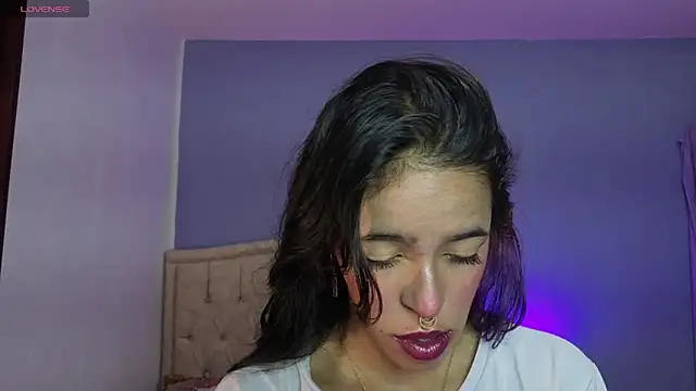 Snapshot of stephania_t chatting on 05-06-26, 04:01 stephania t online show from 05-06-26, 04:01