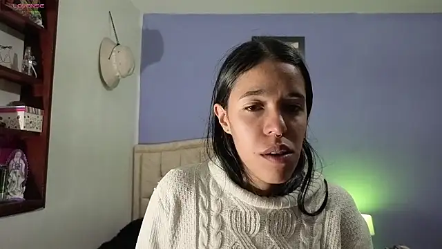 Snapshot of stephania_t chatting on 06-10-26, 04:39 stephania t online show from 06-10-26, 04:39